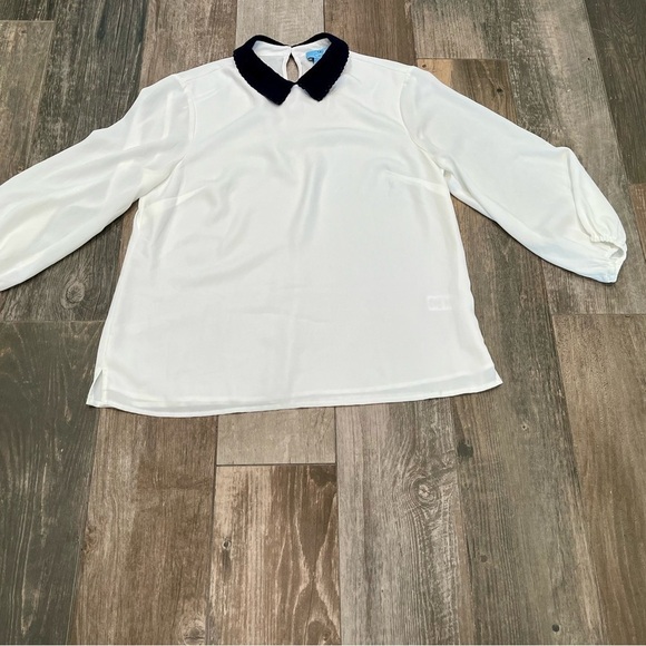 CECE Women's Ivory With Black Eyelet Peter Pan Contrast Collar Blouse Top Small - Picture 5 of 10